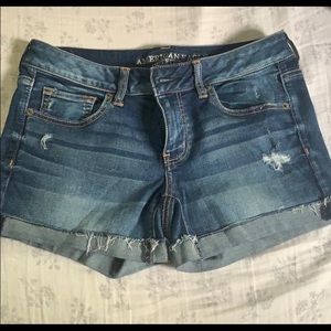 AE size 10 midi shorts